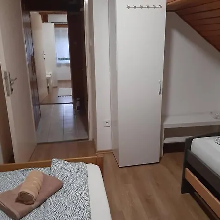 Portum Vendeghaz Шиофок
