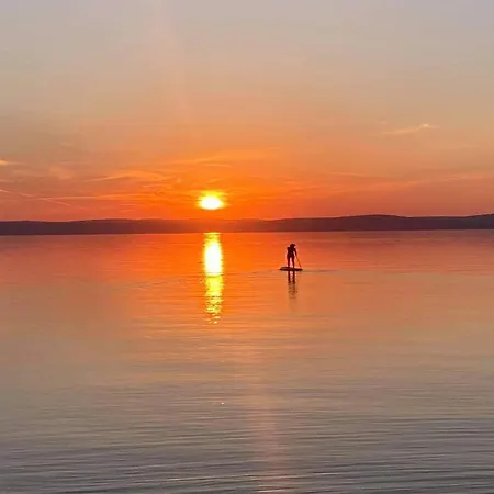 Portum Vendeghaz アパート シオーフォク