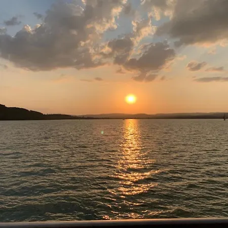 Portum Vendeghaz * シオーフォク